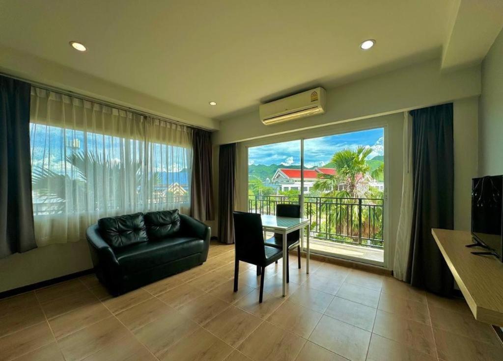 Eurotel Hotel Kanchanaburi Extérieur photo