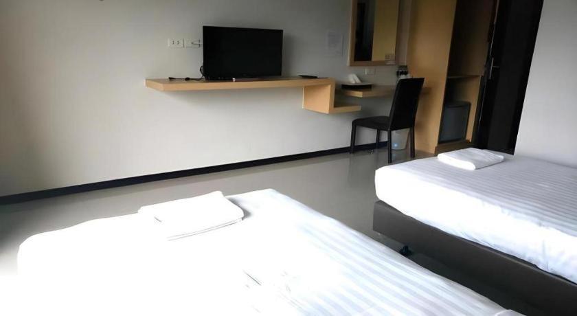 Eurotel Hotel Kanchanaburi Extérieur photo